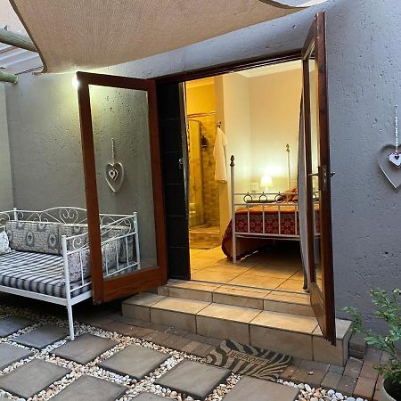 Favour Hotell Pretoria-Noord Eksteriør bilde